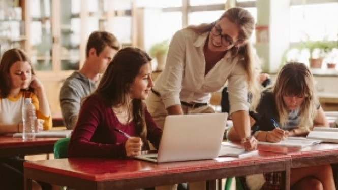 Izglītības iestāžu pārstāvjiem iespēja pieteikties Erasmus+ kontaktsemināram Slovākijā