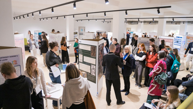 Cilvēku grupa 