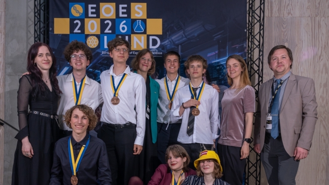 Latvijas komandas Eiropas Eksperimentālo zinātņu olimpiādē