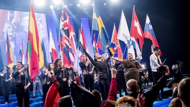 EuroSkills 2016 konkursa atklāšanas ceremonija ar Zviedrijas premjerministra uzrunu un pasākuma izklaidējošo programmu