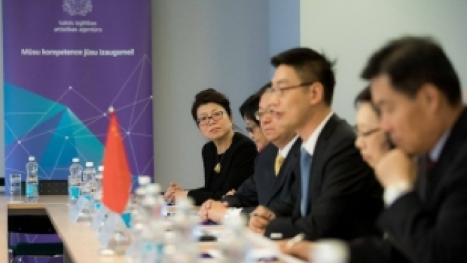 Chinese Delegation Visits SEDA