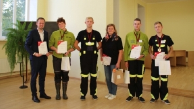 Labāko jauno profesionāļu titulu augkopībā iegūst Jēkabpils Agrobiznesa koledžas komanda