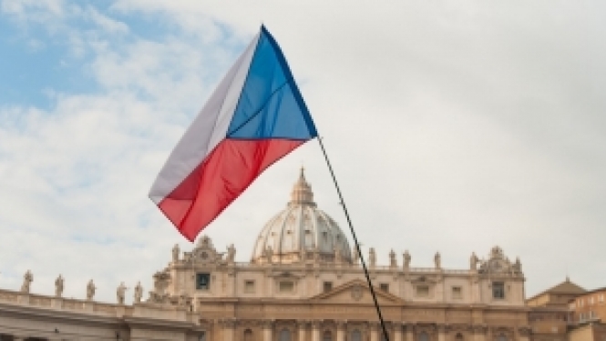 Iespēja pieteikties studijām un pētniecībai Čehijā