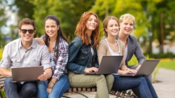 Iespēja pieteikties Virtuālajai vasaras skolai: radošā starpkultūru komunikācija
