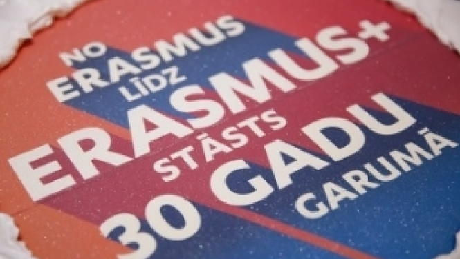 Erasmus+ iespējas Latvijā izmantojuši ap 100 000 cilvēku
