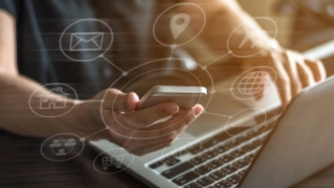Iespēja pieteikties semināram par digitālo kompetenču uzlabošanu izglītībā