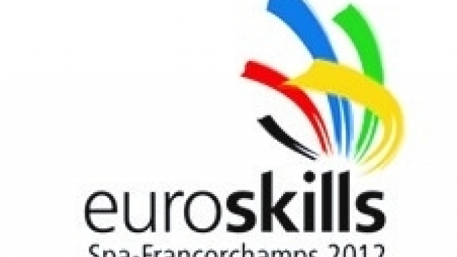 Carpenter and a hairdresser from Latvia receives recognition at the competition EuroSkills 2012