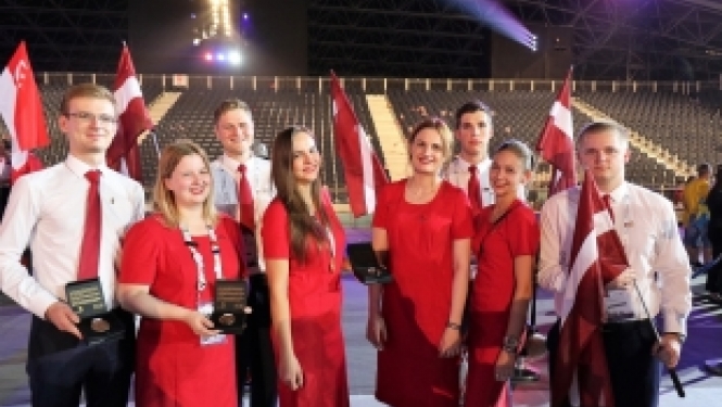 Latvijas komandai WorldSkills 2017 konkursā trīs medaļas par izcilību
