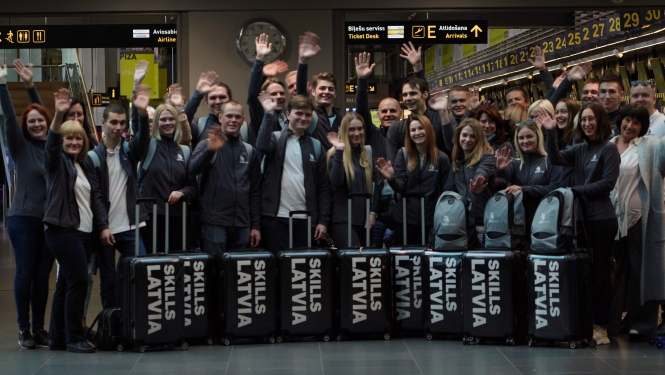SkillsLatvia komanda ceļā uz EuroSkills 2021