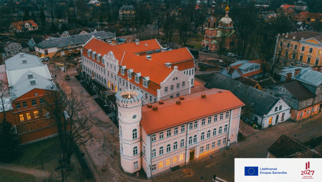 Kuldīgas pilsētvides ainava no putna lidojuma