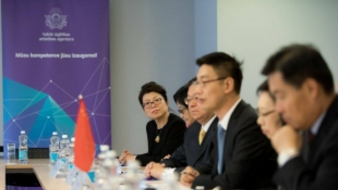 Chinese Delegation Visits SEDA