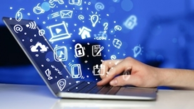 Turpinās pieteikšanās Erasmus+ kontaktsemināram par iespējām veicināt digitālo mācīšanos