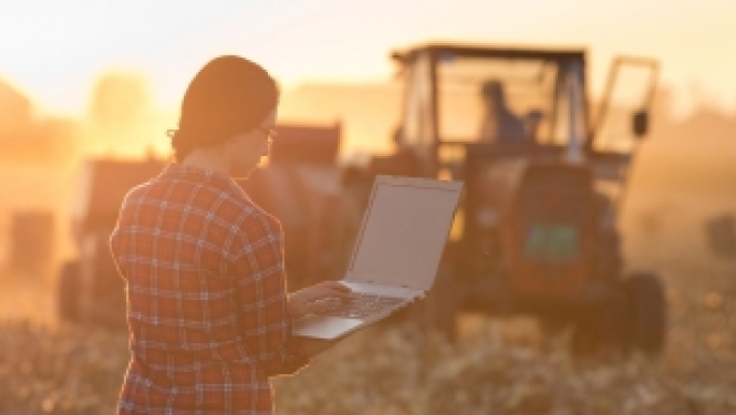 Izsludināts ERA-NET Cofund konkurss  viedās lauksaimniecības jomā