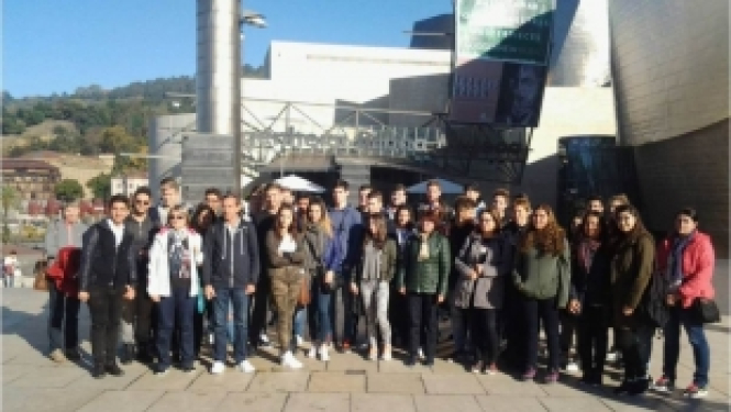 Valkas Jāņa Cimzes ģimnāzija Erasmus+ projektā pilnveido jauniešu uzņēmējdarbības prasmes