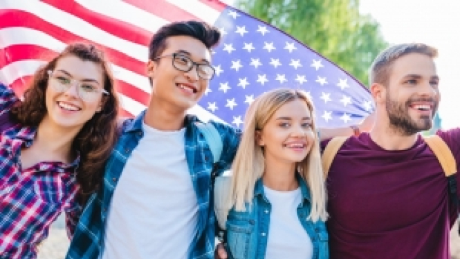 Talantīgi skolēni var saņemt stipendiju dzīvošanai un mācībām ASV