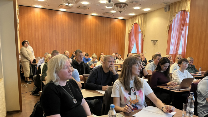 Pedagogi seminārā par profesionālās kompetences modulāro izglītības programmu un eksāmenu satura izstrādi