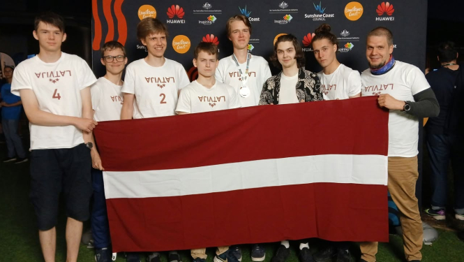 Latvijas komanda matematikas olimpiade IMO 2025