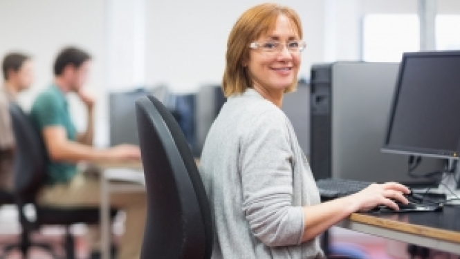 Profesionālās kompetences novērtēšana pieaugušo izglītības projektā pieejama visās profesijās