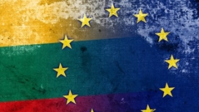 Pieejamas Lietuvas valsts stipendijas studijām, pētniecībai un vasaras kursiem