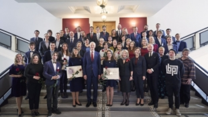 EuroSkills 2018 laureāti saņem Ministru kabineta diplomus un naudas balvas