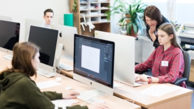 Noskaidroti SkillsLatvia 2019 finālisti grafikas dizainā un web lapu dizainā un izstrādē