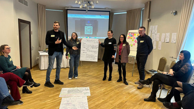 foto no Skola-kopiena organizetajām mācībām mentoriem Rīgā