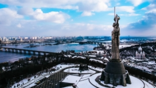 Izsludināta pieteikšanās Ukrainas valdības stipendijām