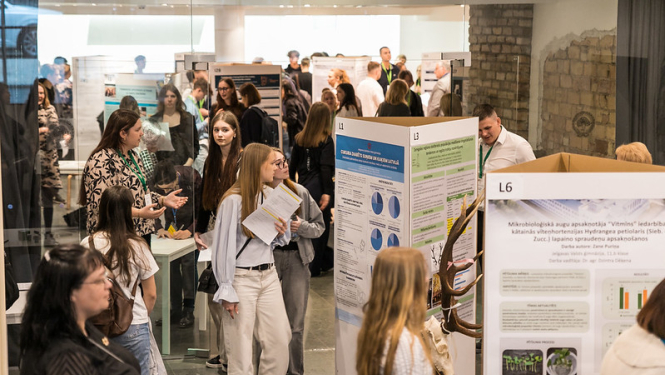 Zinātniski p'etniecisko darbu konference skolēniem 2026