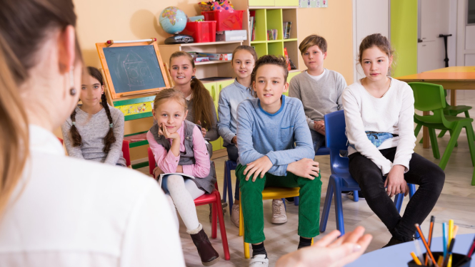 pedagogs stasta berniem klase