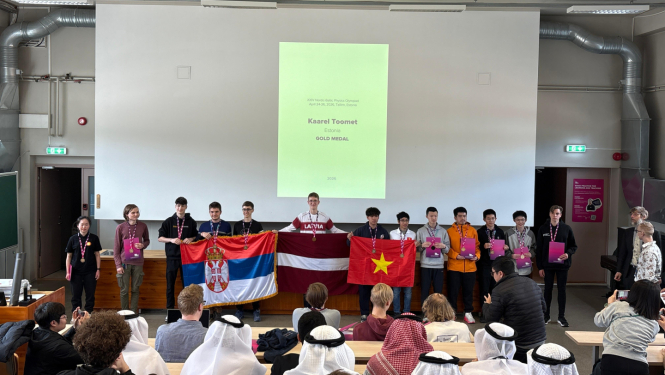 dalībnieki no Latvijas Ziemeļvalstu – Baltijas valstu fizikas olimpiādē