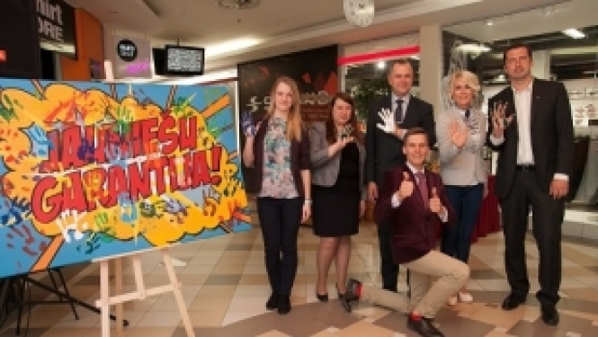 Valmierā darba vietu netrūkst