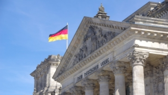 Vācijas Bundestāgs piedāvā prakses stipendijas