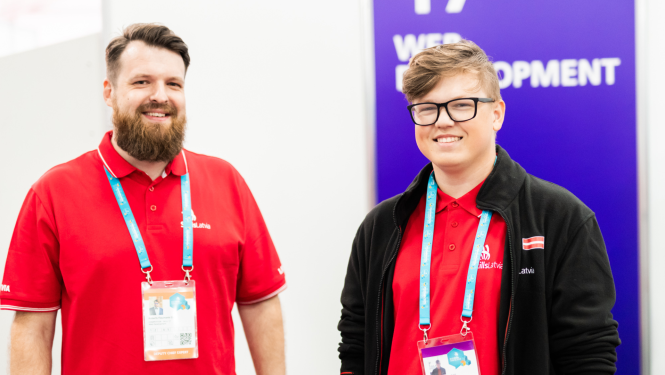 Puisis ar savu skolotāju Euroskills 2023