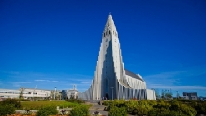 Islandes valdība piedāvā stipendijas valodas apguvei