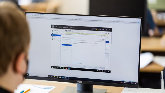 SkillsLatvia datorsistemu tehniskis pusfinals