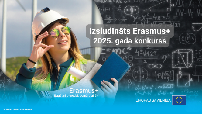 Sieviete ar ķiveri un darba vesti skatās augšup