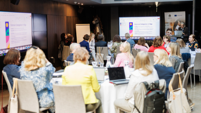 Seminārs ar cilvēkiem