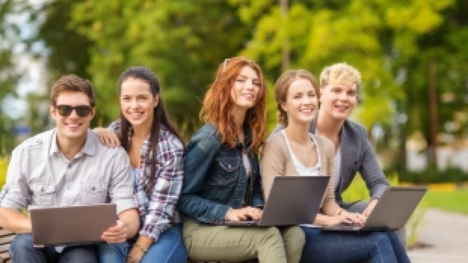 Aicinām augstskolas pieteikties finansējuma saņemšanai starptautisku vasaras skolu rīkošanai