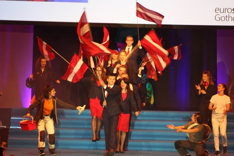 EuroSkills 2016 konkursa atklāšanas ceremonija ar Zviedrijas premjerministra uzrunu un pasākuma izklaidējošo programmu