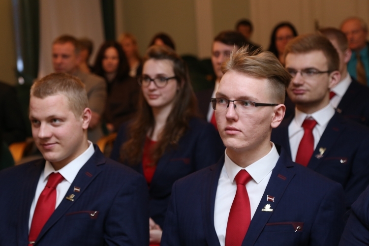 Svinīgā ceremonijā IZM ministrs sveic Euroskills 2016 laureātus