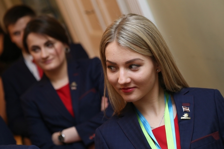 Svinīgā ceremonijā IZM ministrs sveic Euroskills 2016 laureātus