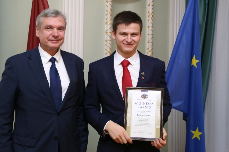 Svinīgā ceremonijā IZM ministrs sveic Euroskills 2016 laureātus