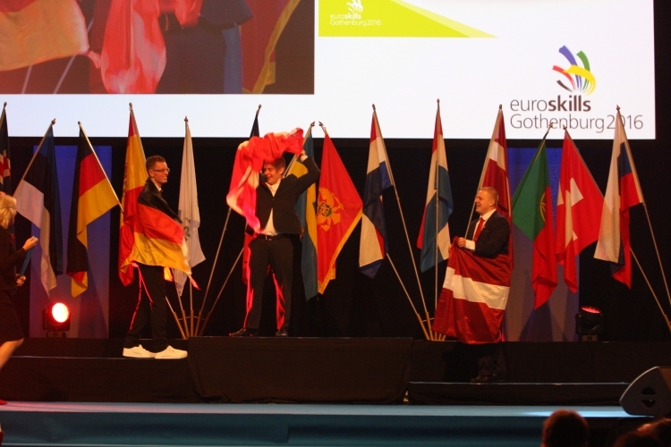 EuroSkills 2016 konkurss ir noslēdzies un Latvijas valsts komanda saņēmusi godalgas četrās kategorijās.