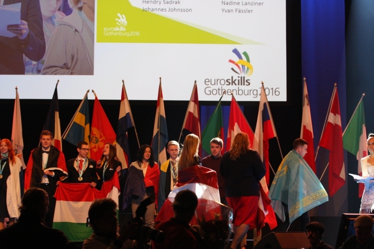 EuroSkills 2016 konkurss ir noslēdzies un Latvijas valsts komanda saņēmusi godalgas četrās kategorijās.