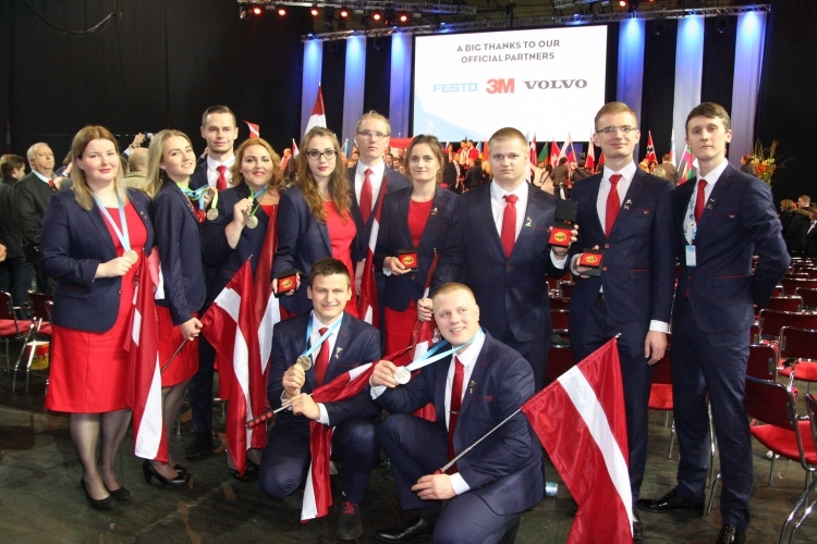 EuroSkills 2016 konkurss ir noslēdzies un Latvijas valsts komanda saņēmusi godalgas četrās kategorijās.