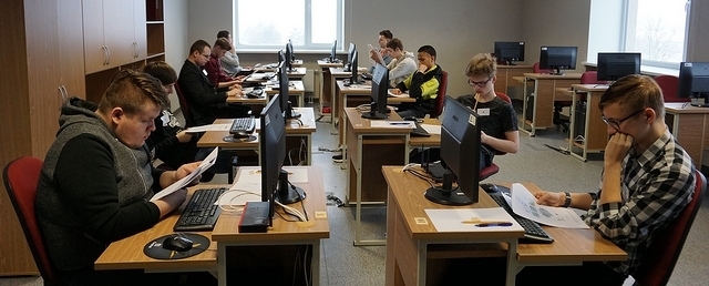 SkillsLatvia pusfināls "Datortīklu administrēšana" prasmju konkursā