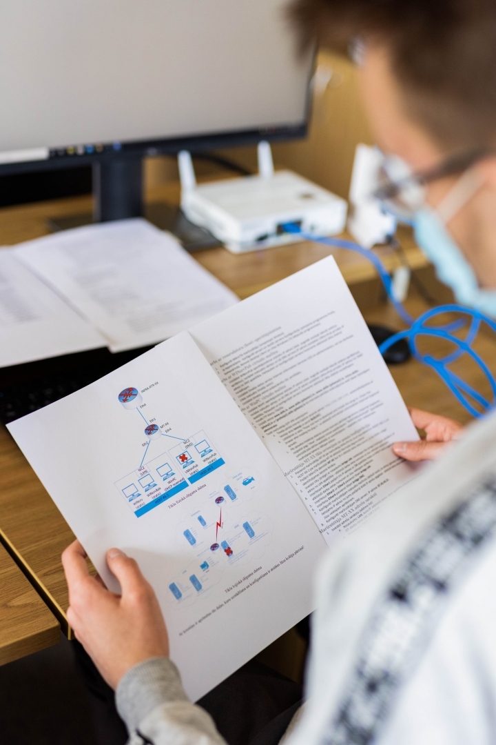 SkillsLatvia 2021 datortiklu administresana