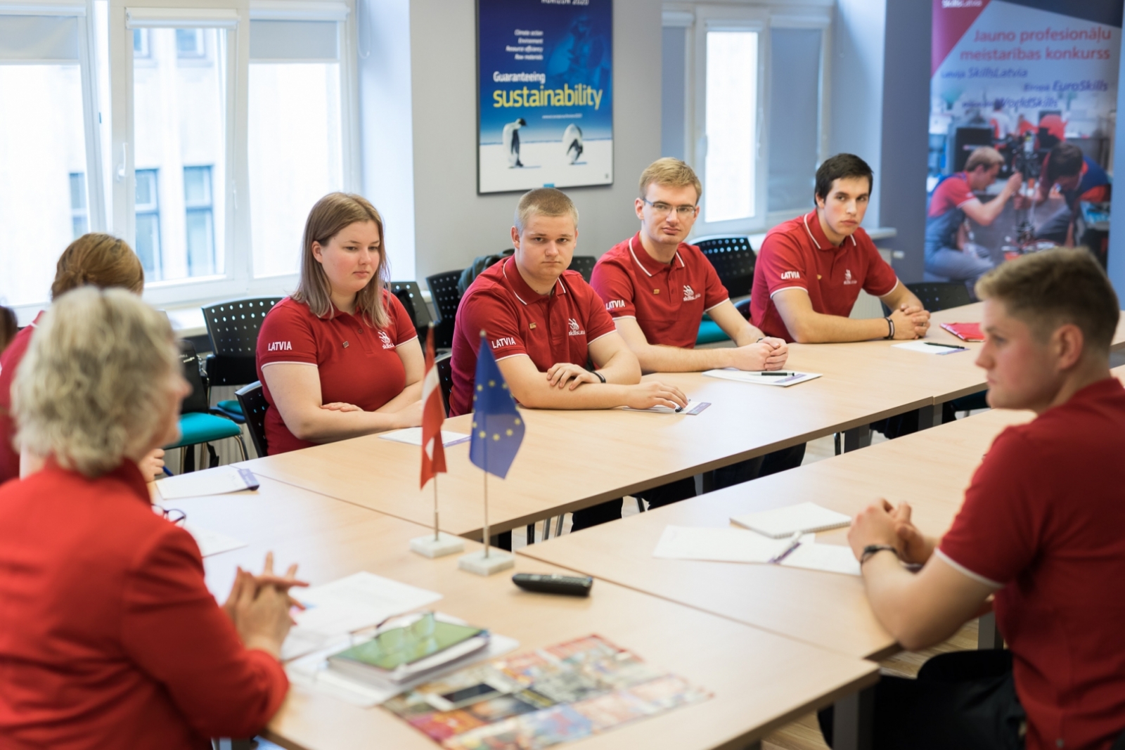 Konkursa WorldSkills 2017 Latvijas delegāciju sveic izglītības un zinātnes ministrs