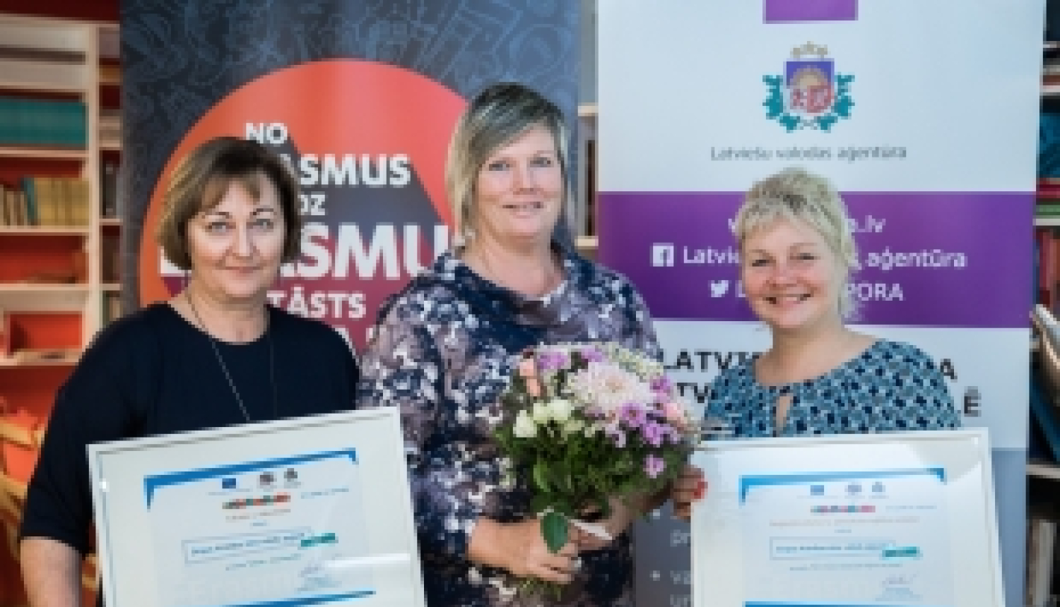 Pasniegta Eiropas Atzinības zīme valodu apguvē