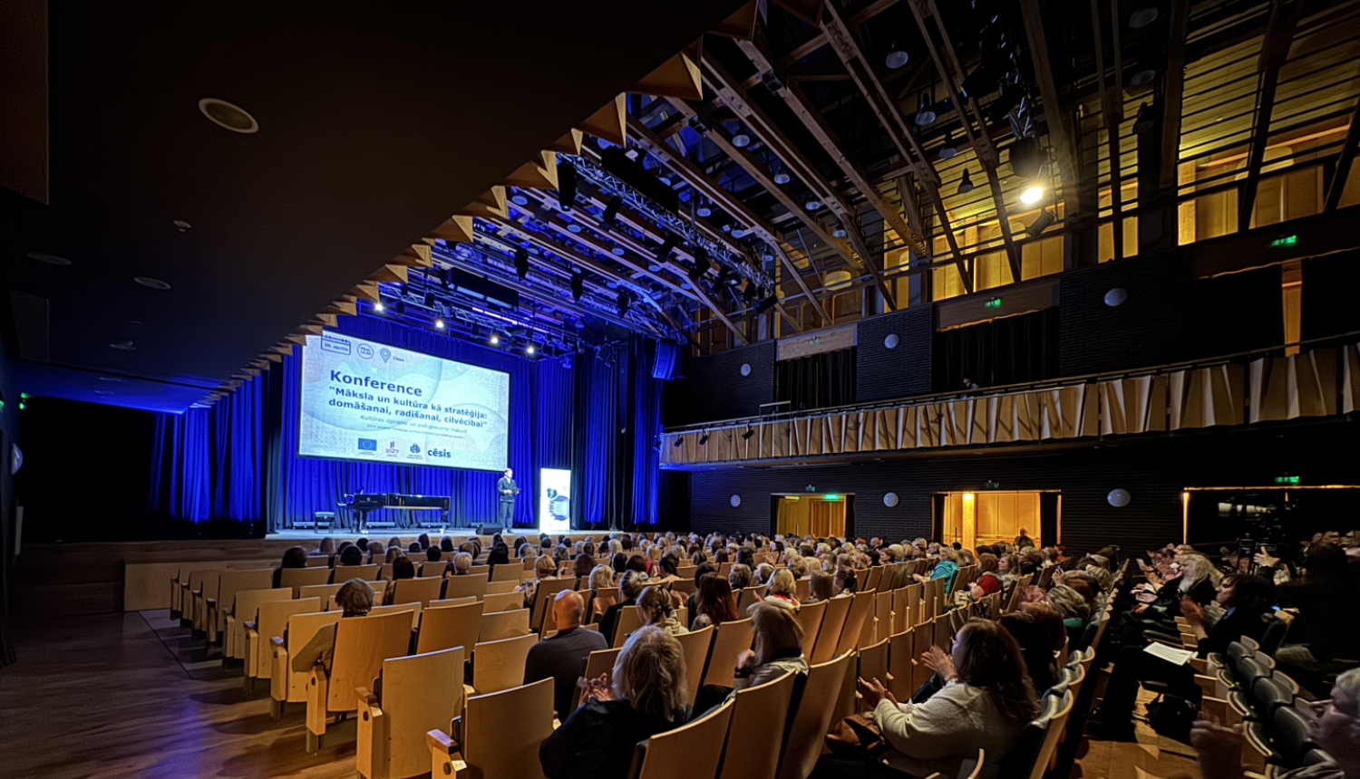 foto no konferences Cēsīs Māksla un kultūra kā stratēģija: domāšanai, radīšanai, cilvēcībai